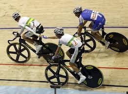 CICLISMO SU PISTA
